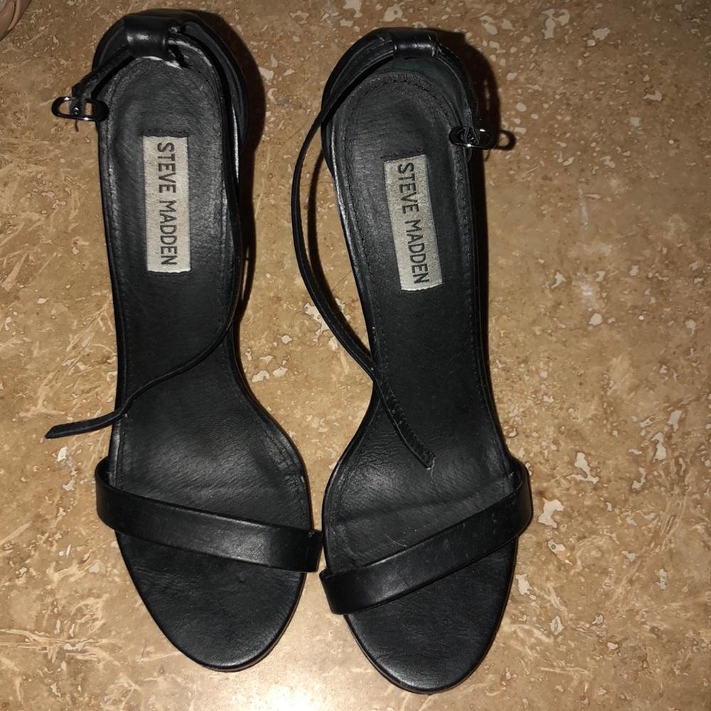 Steve Madden Stecy Sandals
